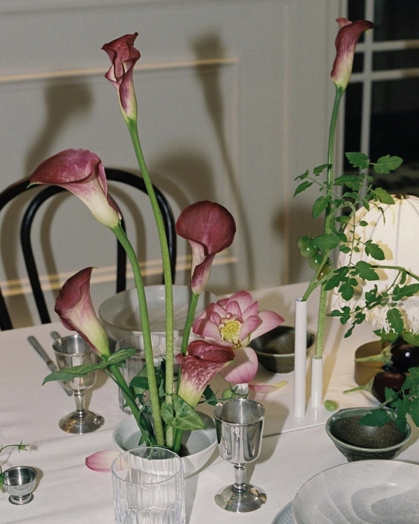 Calla Lily Arrangement Inspo | Beautiful Calla Lily Wedding Bouquets