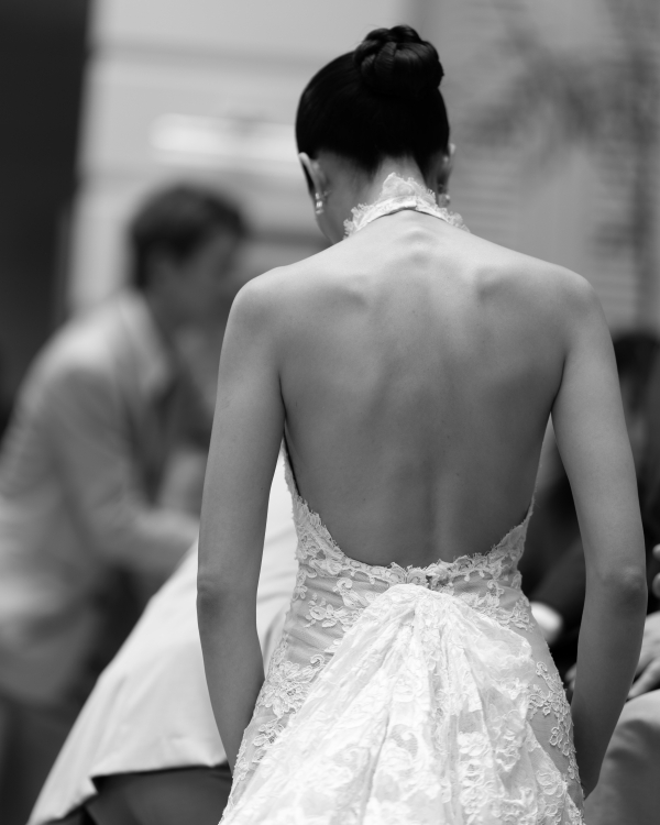 Chic Bangkok Wedding | Gorgeous Blueberry Wedding Cake