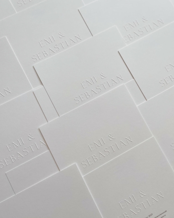 Minimalist Wedding Invitations Inspiration | Ideas for Your Minimalist Bridal Invitations