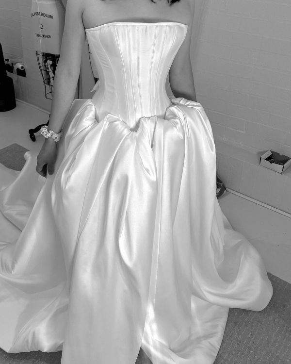 Bridal Trend: Voluminous Hips