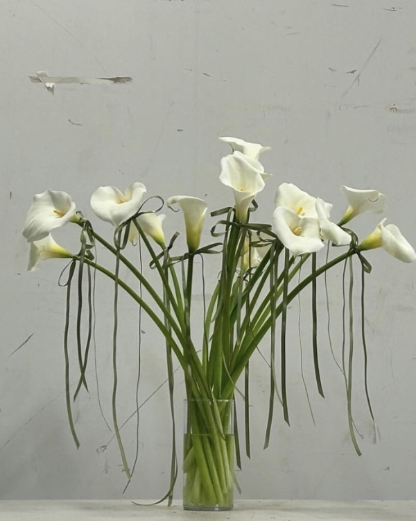 Calla Lily Arrangement Inspo | Beautiful Calla Lily Wedding Bouquets