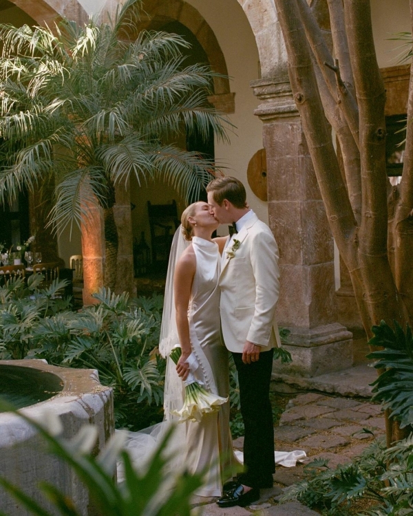 Wedding Photographers in Mexico | Best Professional Photography | Luxury Photographer and Videographer | Photo Studio