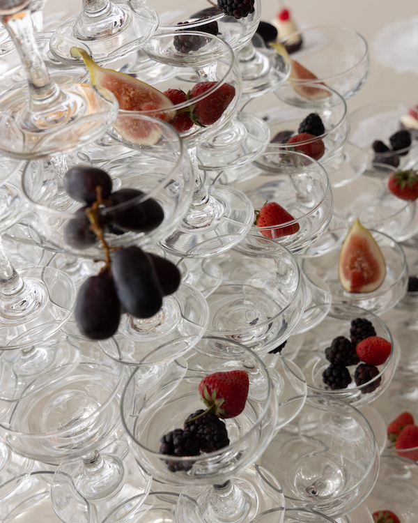 Chic Bangkok Wedding | Gorgeous Blueberry Wedding Cake