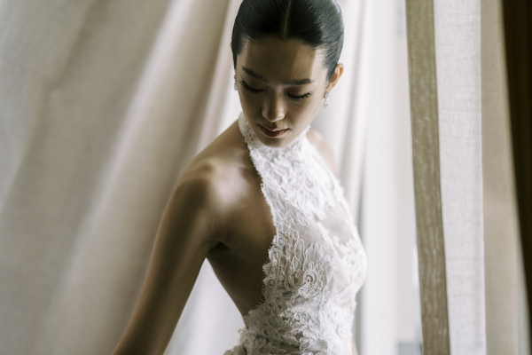 Chic Bangkok Wedding | Gorgeous Blueberry Wedding Cake