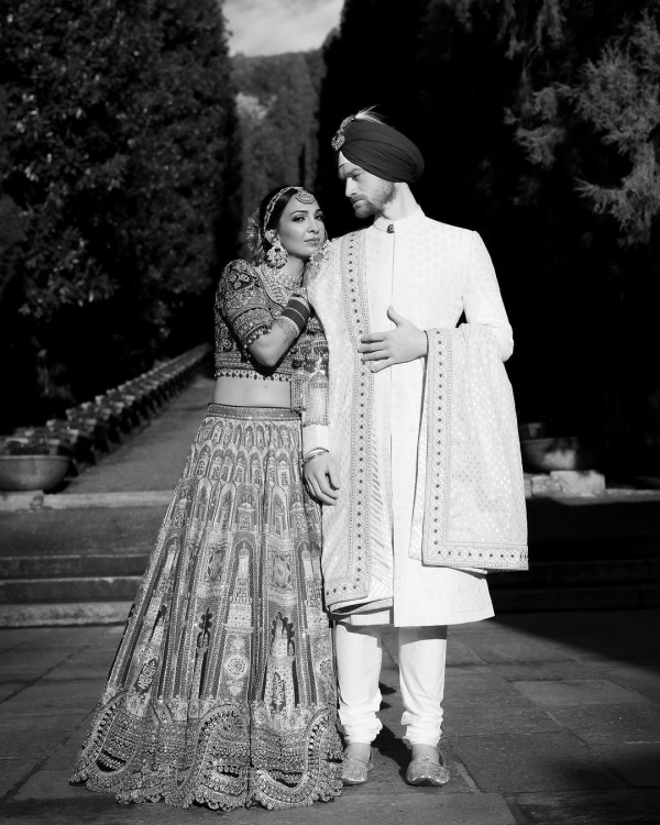 How to Celebrate Your Culture in a Modern Wedding