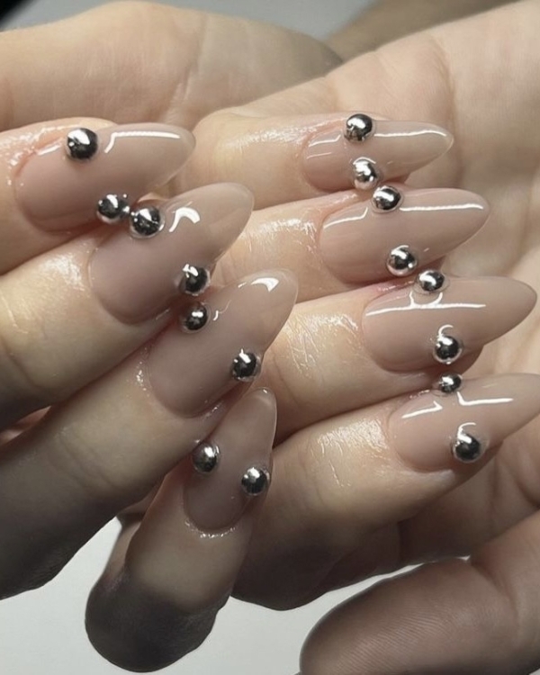 Beautiful Bridal Nail Designs for 2024