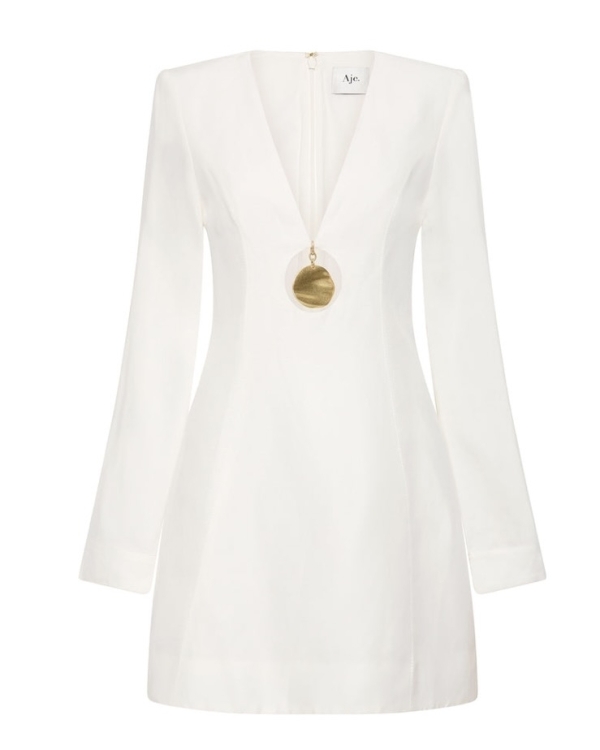 Beautiful Honeymoon Dresses | Find Your Perfect Gown for Tropical Getaway