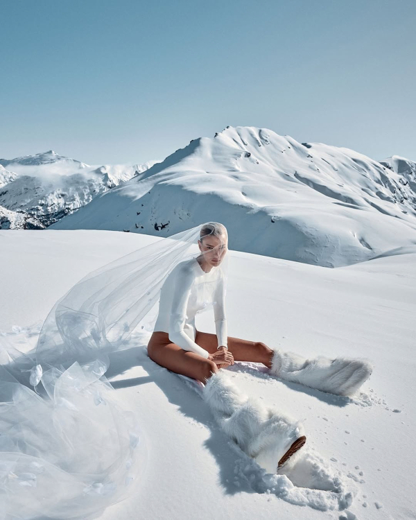 18 Chic Brands to Shop for Must-Have Bridal Accessories