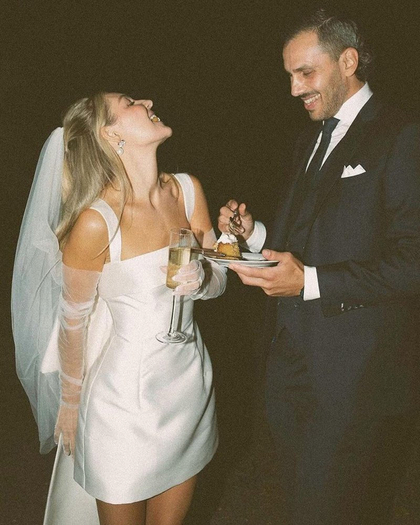 The Best Bridal Hairstyles for Every Wedding Dress Neckline & Silhouette