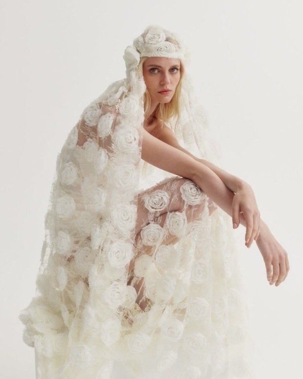 The Best Veils for Every Wedding Dress Style & Silhouette