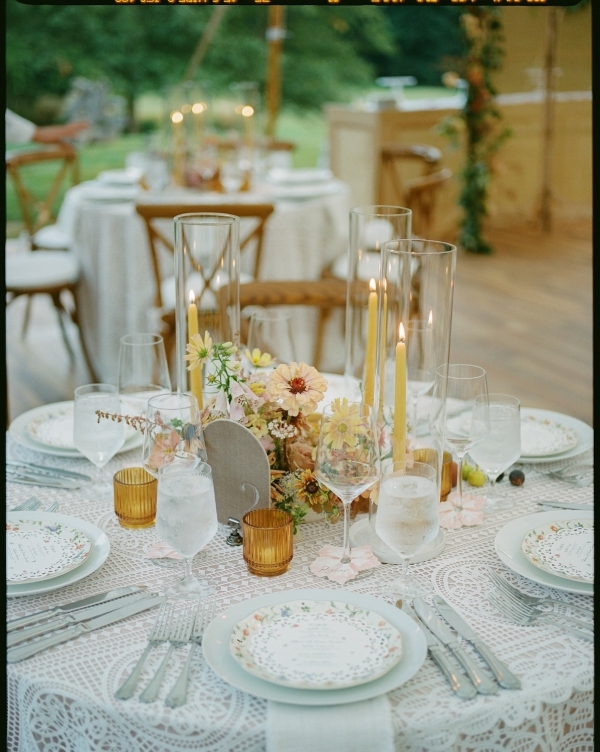 A Colorful & Relaxed Vintage Celebration in The Berkshires