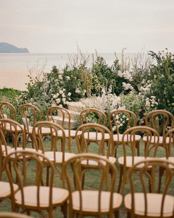 10 Must-Have Ceremony Photos According to Top Photographers