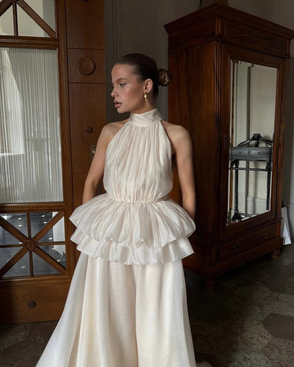 The Best Bridal Hairstyles for Every Wedding Dress Neckline & Silhouette