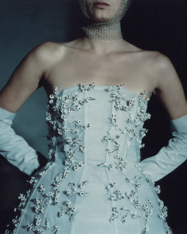 10 Ways to Style One Wedding Dress from Ceremony to Reception