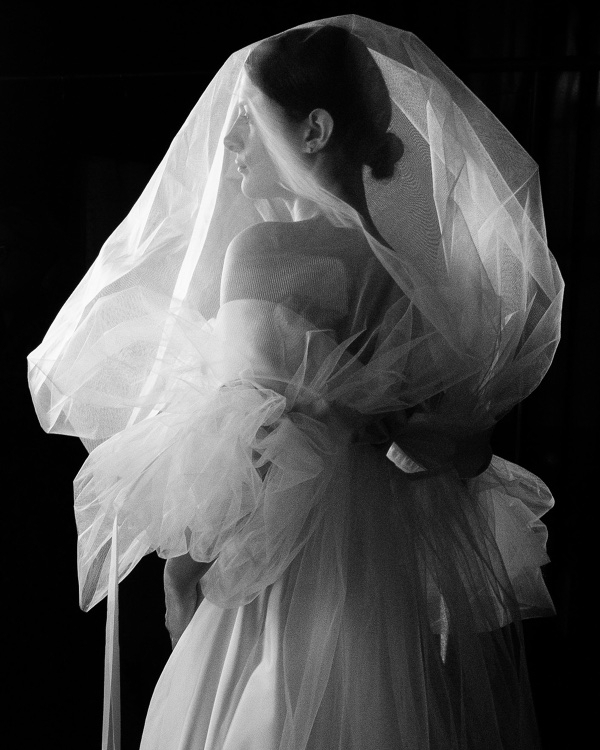 The Chicest Looks & Trends from the Spring '26 Bridal Collections