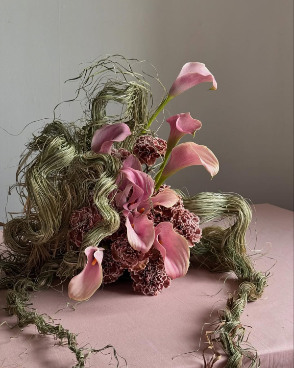 A Guide to the Best Wedding Flowers for Each Season