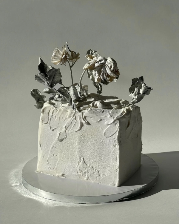 The Trendiest Wedding Cake Ideas to Match Every Wedding Style