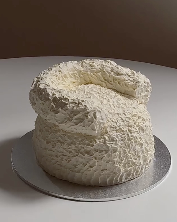 The Trendiest Wedding Cake Ideas to Match Every Wedding Style