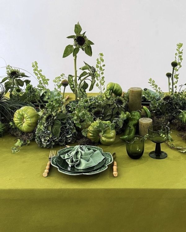 Trend: Colorful Tablecloths