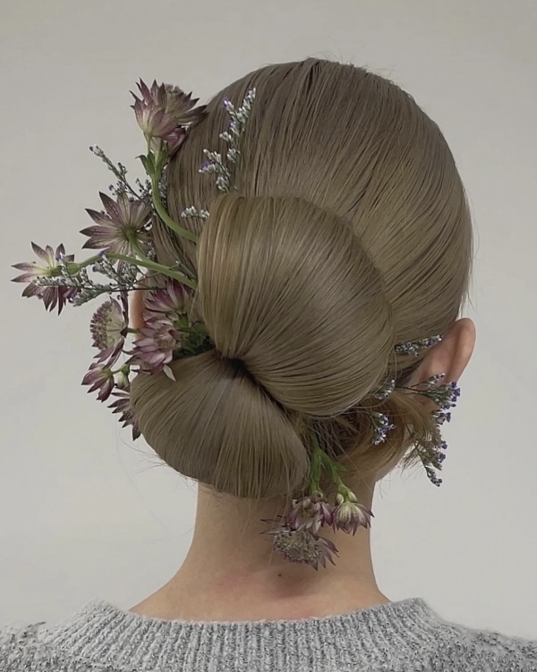 The Top Wedding Beauty Trends for 2025 According to Pinterest