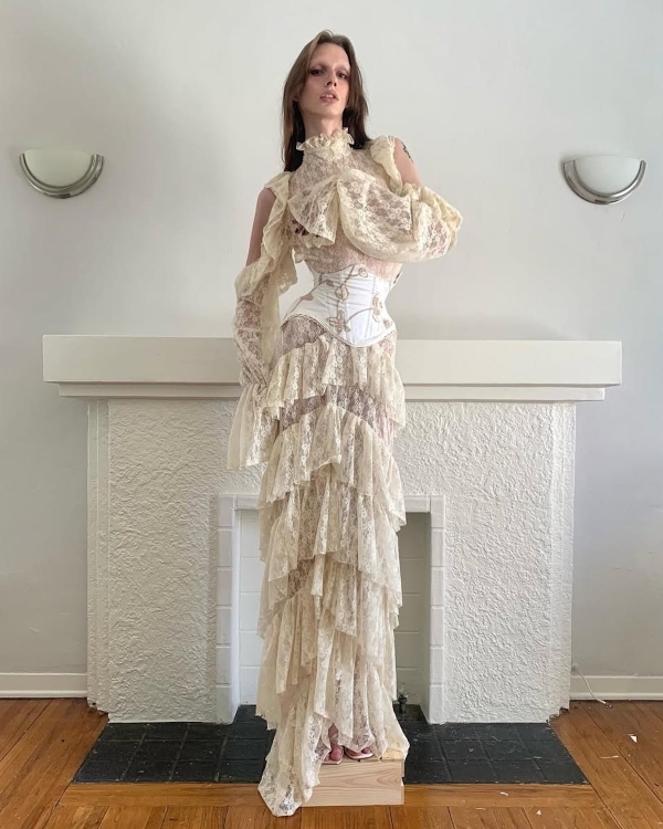 The Chicest Looks & Trends from the Spring '26 Bridal Collections