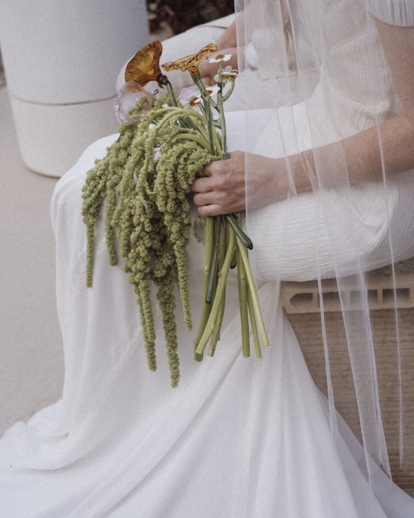 An Artistic Wedding Amongst a Breathtaking Quarry in Mallorca
