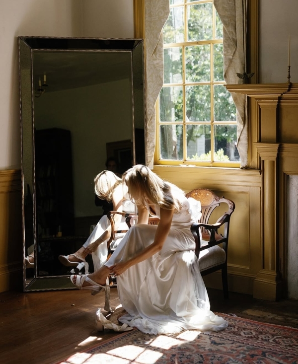 15 Best Wedding Photographers on the US East Coast | Professional Photography | Luxury Photographer and Videographer | Photo Studio