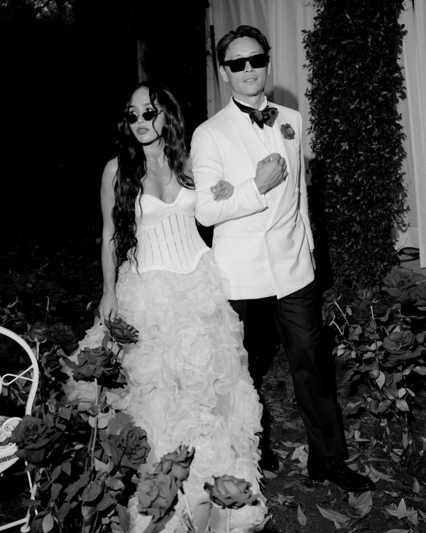 A High Fashion Wedding Laced with Red Roses on the Amalfi Coast, Italy