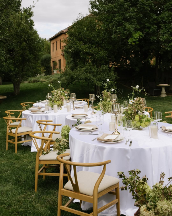 Splitting the Wedding Bill: Who Pays for What in Modern Weddings?