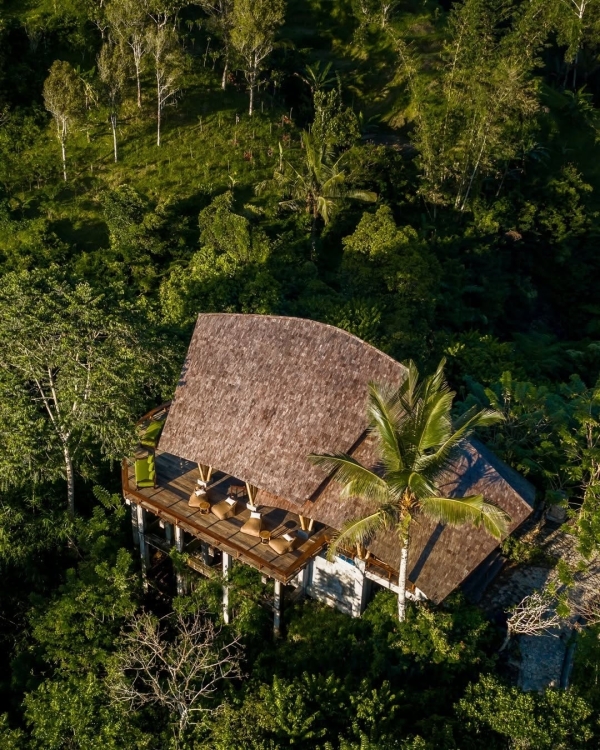 7 Luxe Bali Resorts for Your Dream Tropical Honeymoon