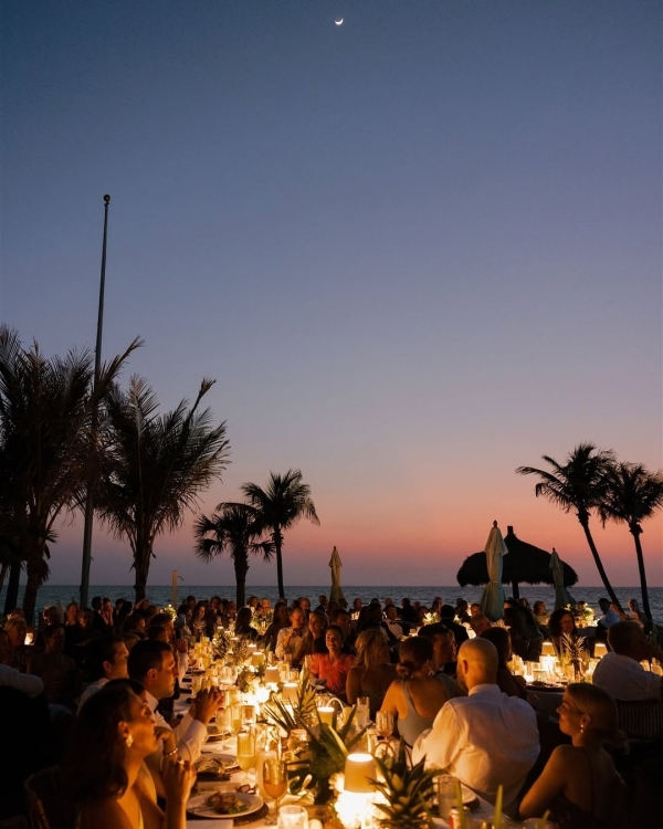 15 Best Wedding Photographers on the US East Coast | Professional Photography | Luxury Photographer and Videographer | Photo Studio