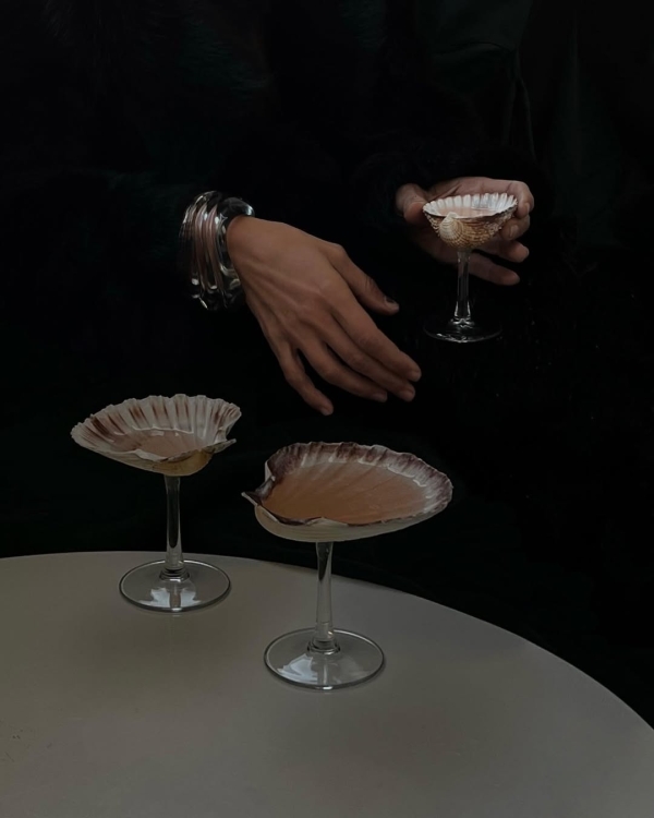 40 Fashionable Food-Infused Wedding Photography Ideas That Serve Style