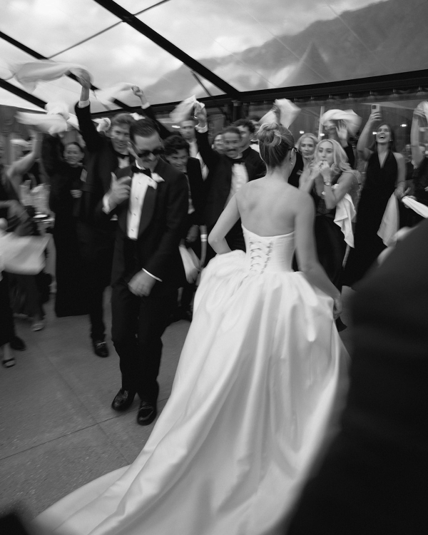 A High-End Wedding Amongst New Zealand's Cinematic Mountains