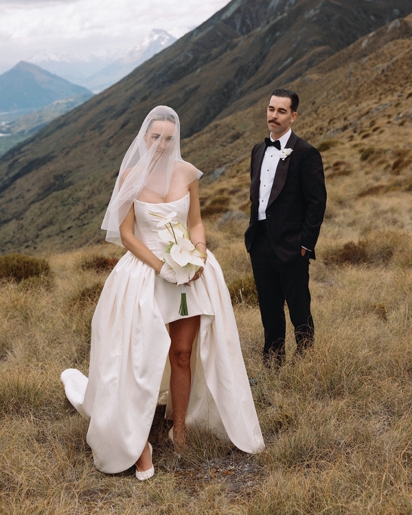 A High-End Wedding Amongst New Zealand's Cinematic Mountains
