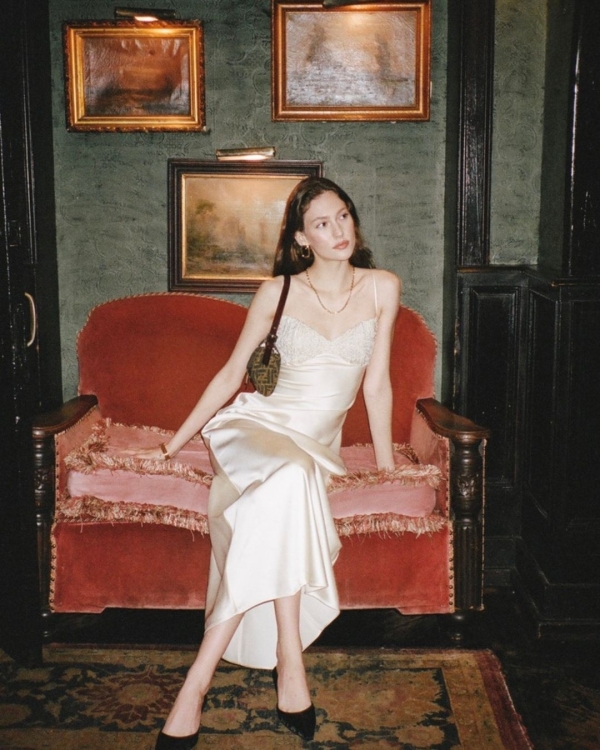 How to Set a Wedding Dress Code