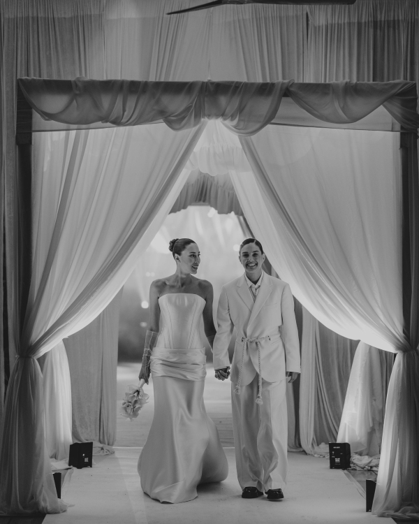 A Timeless Seaside Wedding on the Mediterranean Coast
