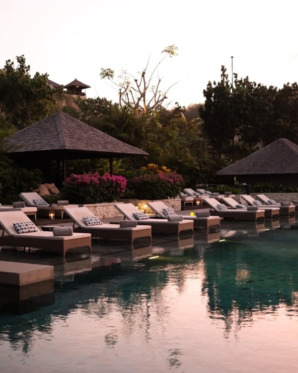 7 Luxe Bali Resorts for Your Dream Tropical Honeymoon