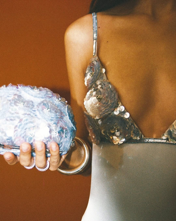 18 Chic Brands to Shop for Must-Have Bridal Accessories