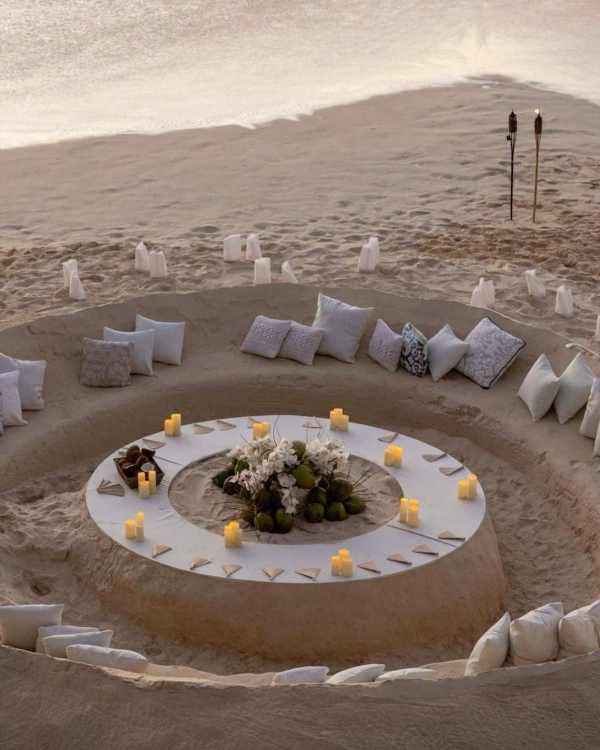 40 Creative Decor Ideas for a Tropical Wedding