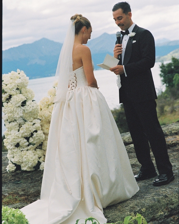 A High-End Wedding Amongst New Zealand's Cinematic Mountains
