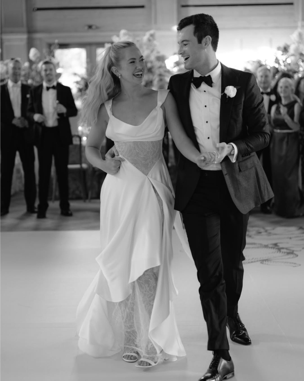 15 Best Wedding Photographers on the US East Coast | Professional Photography | Luxury Photographer and Videographer | Photo Studio