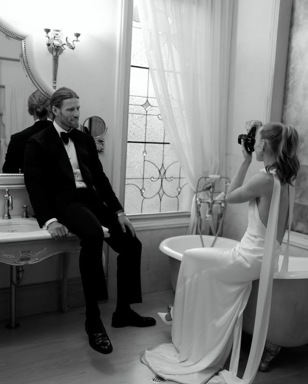 A Couple’s Guide to Wedding Photography Contracts: Image Rights, Timelines & Must-Knows