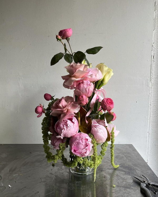 A Guide to the Best Wedding Flowers for Each Season