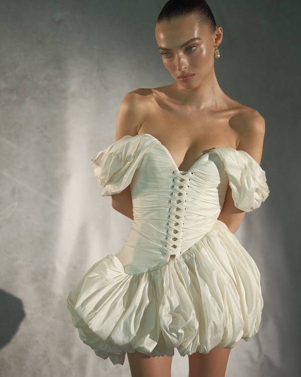 The Chicest Looks & Trends from the Spring '26 Bridal Collections