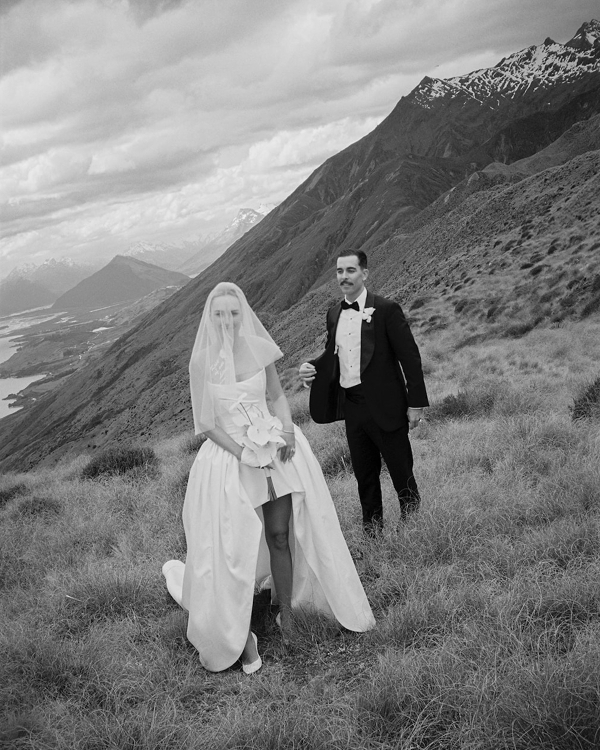 A High-End Wedding Amongst New Zealand's Cinematic Mountains
