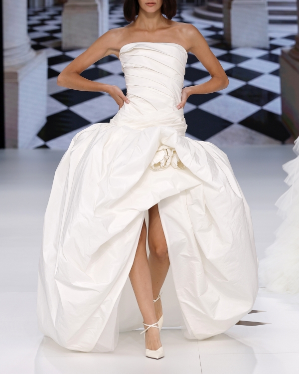30 Vintage-Inspired Wedding Dresses from the 2026 Bridal Collections