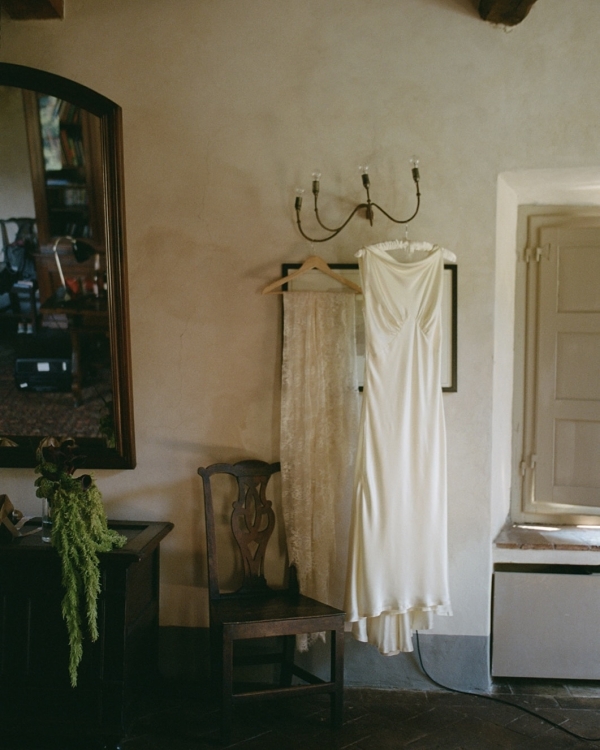 A Bohemian-Chic Wedding with Vintage Flair in Tuscany
