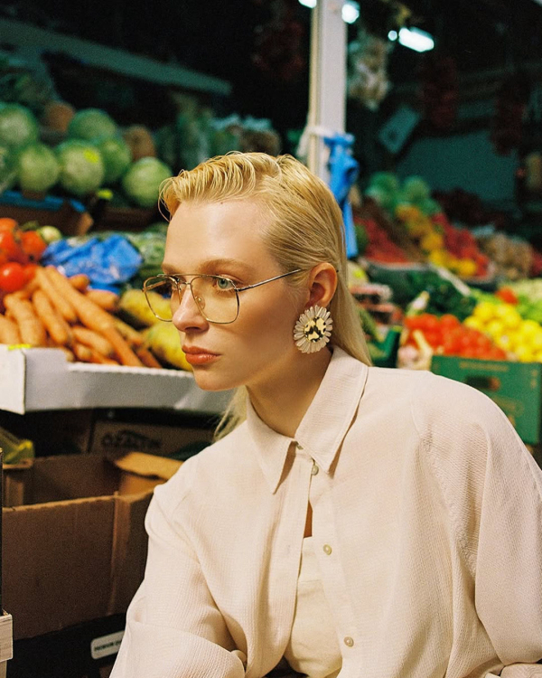 40 Fashionable Food-Infused Wedding Photography Ideas That Serve Style