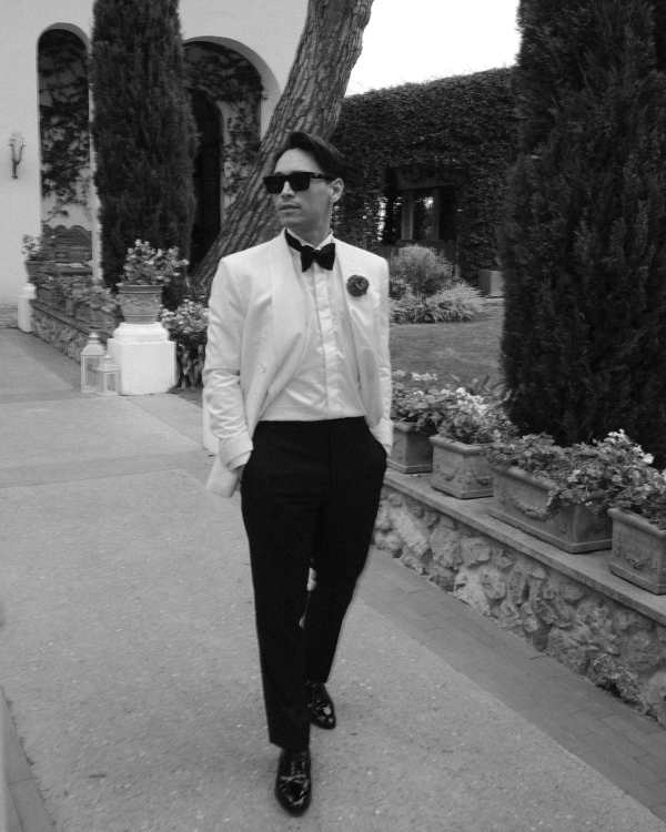 A High Fashion Wedding Laced with Red Roses on the Amalfi Coast, Italy