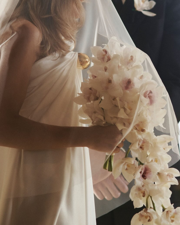 A Guide to the Best Wedding Flowers for Each Season